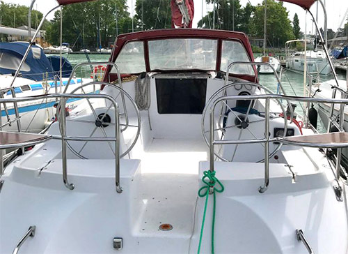 Book sailing boat with a professional skipper. Rent a boat on Balaton lake. Sailing on a Balaton lake