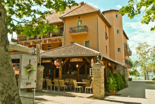 3* Hotel La Riva. Siofok  - Best Place to Visit Around Lake Balaton. Discover top Lake Balaton attractions. The most popular destinations around Lake Balaton.